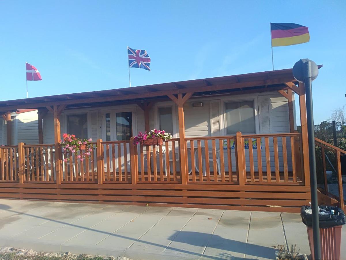 Villaggio Degli Angeli Scerne Pineto מראה חיצוני תמונה