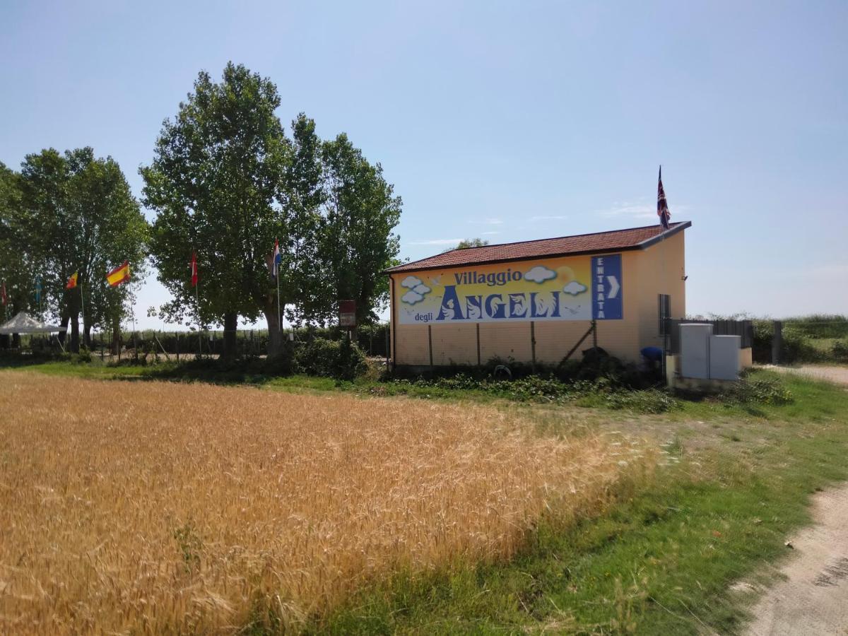Villaggio Degli Angeli Scerne Pineto מראה חיצוני תמונה